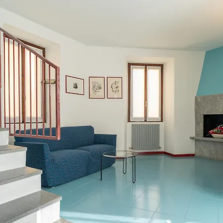 Casa Rossella - Charming Retreat In Rancio Apartmán *