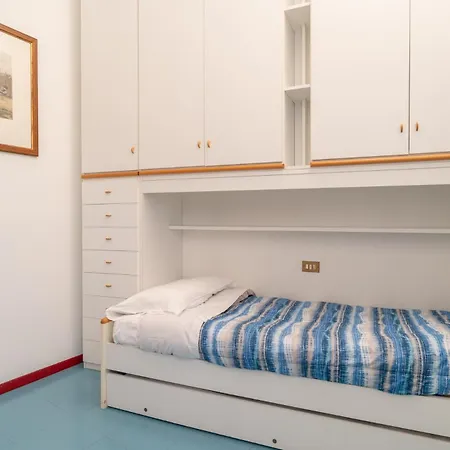 Casa Rossella - Charming Retreat In Rancio Appartamento Lecco